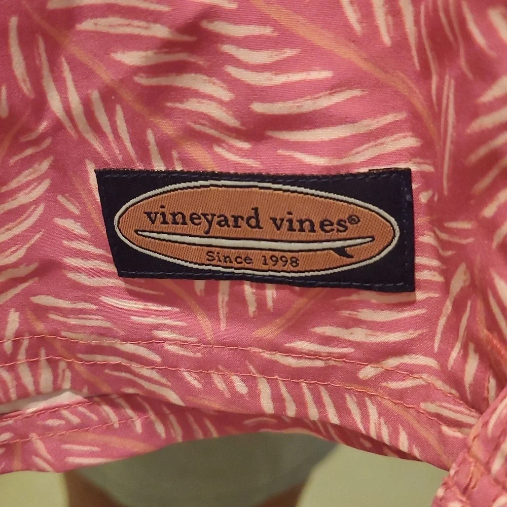 Vineyard Vines Pink Palms 7